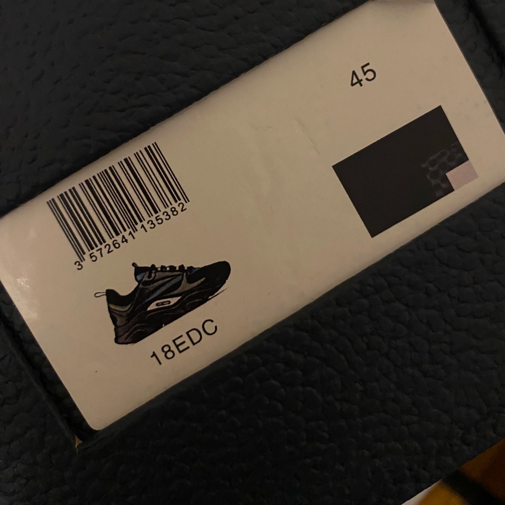 Dior B22 - Picture 2 of 8